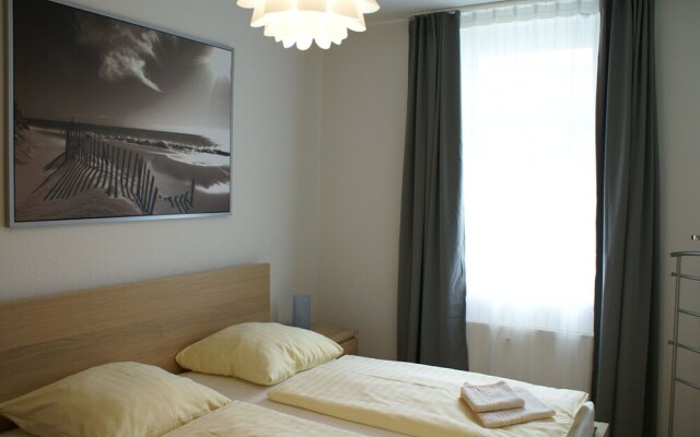 Appealing Apartment in Ostseebad Kühlungsborn near Sea Beach