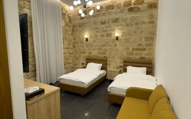 VillaRosa Luxury Boutique