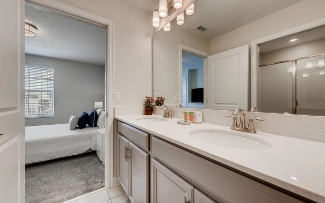1596 MC - Enchanted 6BR Villa: Pool, Magic for 14