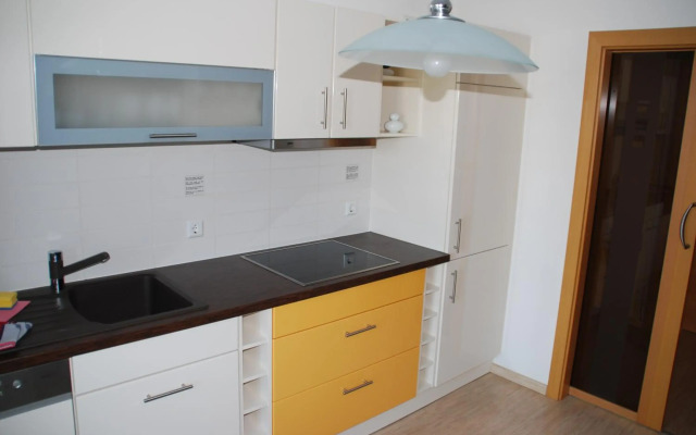 Gutshof Lesch, Fewo3 OG links