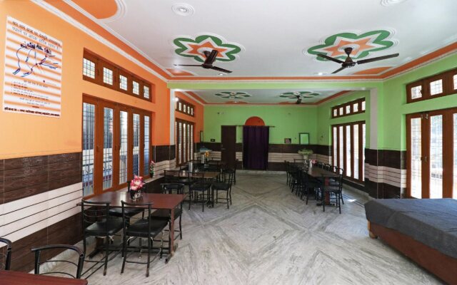 Kanak Palace By OYO Rooms