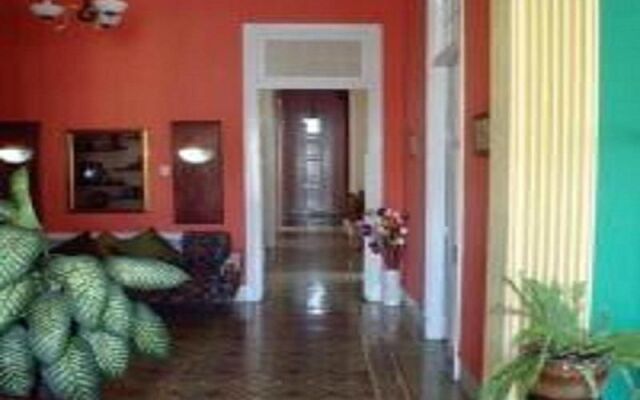 Hostal Balcones Consulado