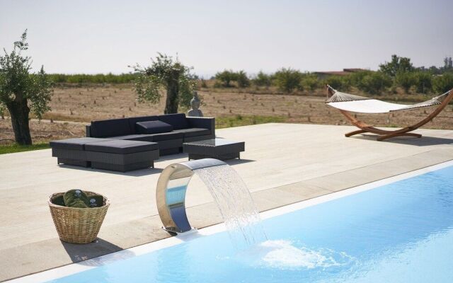 Oliveira House
