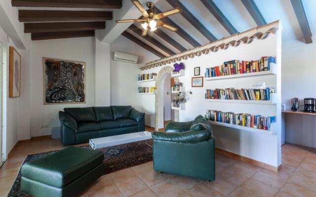 CAMPESTRE - Villa with private pool in LA XARA. Free WiFi