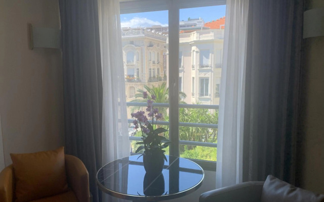 Goldstar Appartements Nice