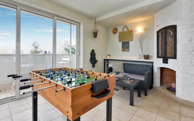 Nice Home in Zagreb With 6 Bedrooms and Wifi
