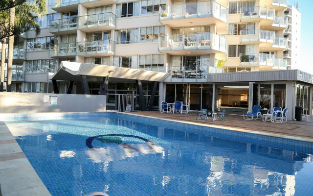 Pacific Regis Apartments