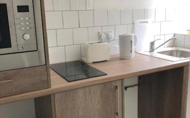 Luxury Lavish Studio Apartments LE1