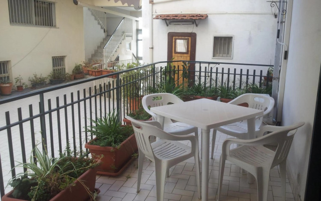 AL NARCISO HOUSE by Franco & Lia