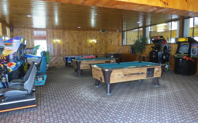 The Seasons Resort