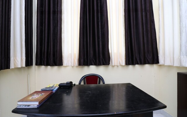 OYO 22648 Shalimar Inn