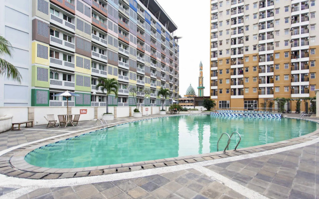 RedDoorz Apartment @ Margonda Residence