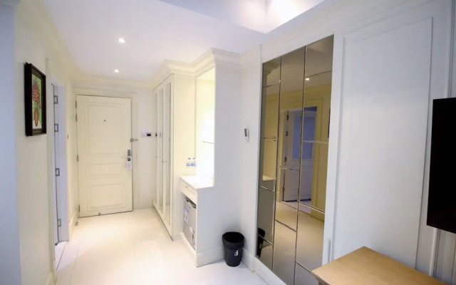 Sasha House-Hotel-Senanikom