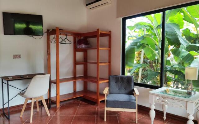 Casa Alice Surf Lodge - Hostel