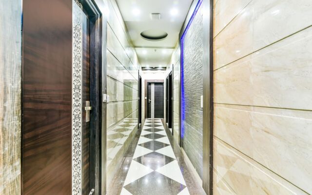 FabHotel Golden Temple I