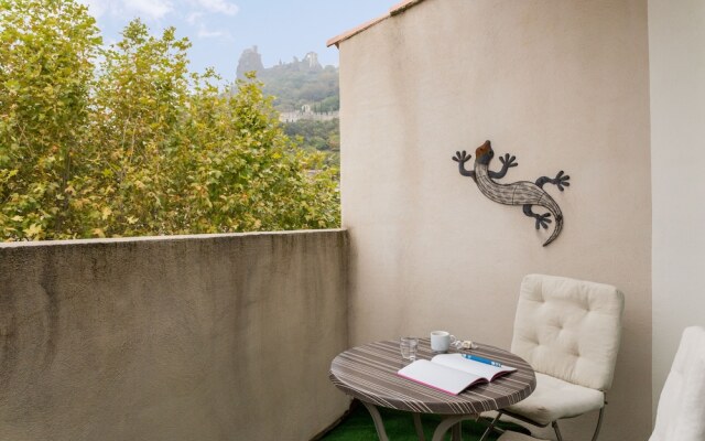 The Originals Access, Hostellerie des Pins