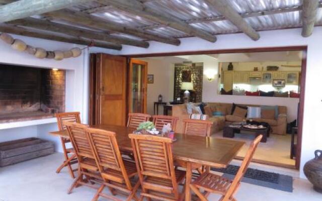 Kapokbossie Holiday Home