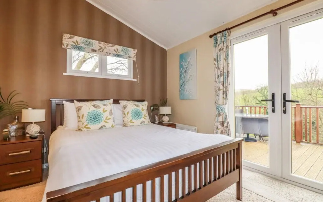 Hideaway Lodge