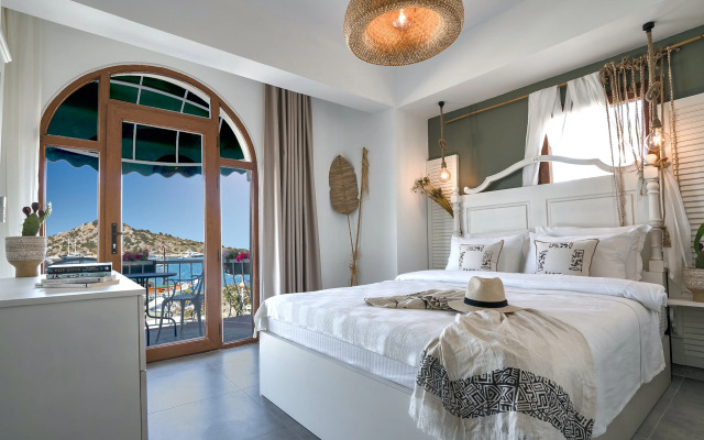 Liman Hotel Gumusluk- Adult Only