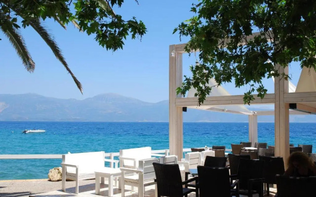 Kanelli Beach Hotel