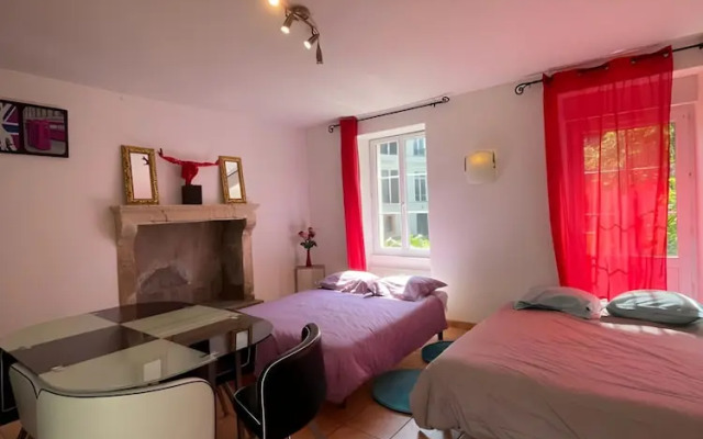 Charming Home in Saint-pavace Near Le Mans