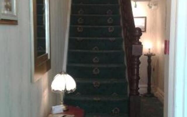 Park Lane Hotel