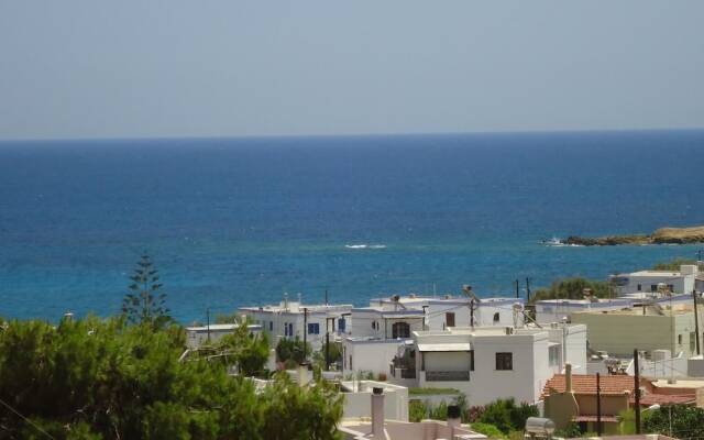 Azolimnos Bay