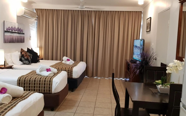 Reef Palms Motel – Guest Rooms – Cairns