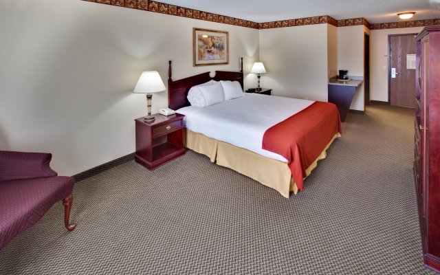 Best Western Watertown Inn and Suites