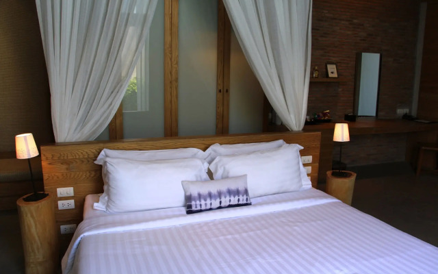 Sea Two Pool Villa Resort