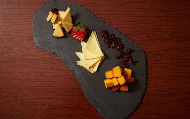 DoubleTree Suites by Hilton Hotel Cincinnati - Blue Ash