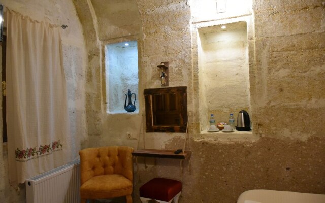 Glamada Cave Suites