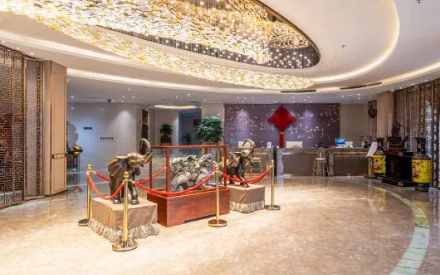 Tiantian Rujia Business Hotel