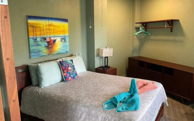 Mama Lola Bed and Breakfast