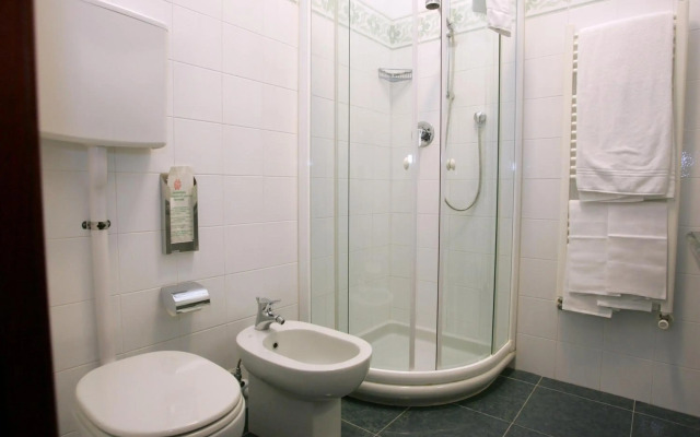 Le Petit Hotel