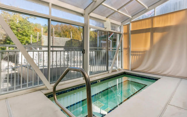 Sleep Inn & Suites near Sports World Blvd