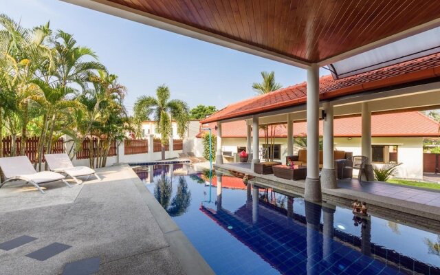 Amber Pool Villa in Rawai