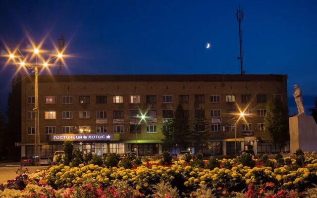 Lotos Hotel