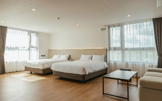 LeMain Hotel Seogwipo