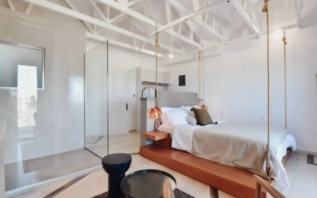 Ikaros Suites