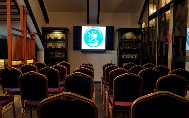 Guilin Elephant Trunk Hill Hotel