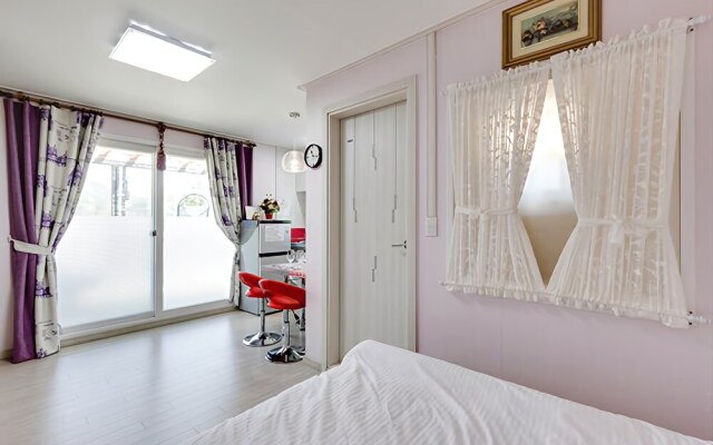 Yangpyeong Lodge House Pension (Pets Friendly)