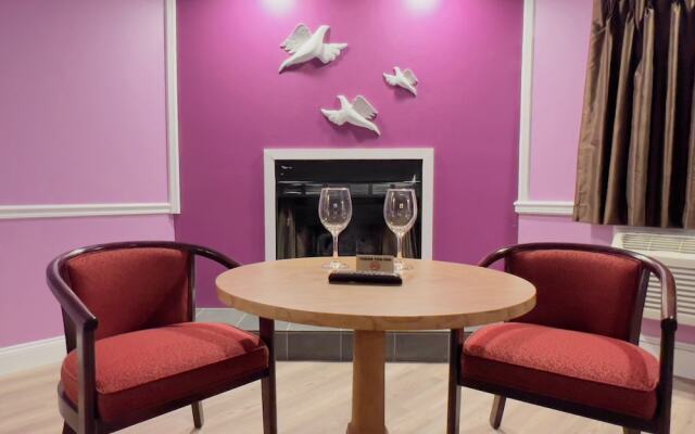 Inn of the Dove - Harrisburg