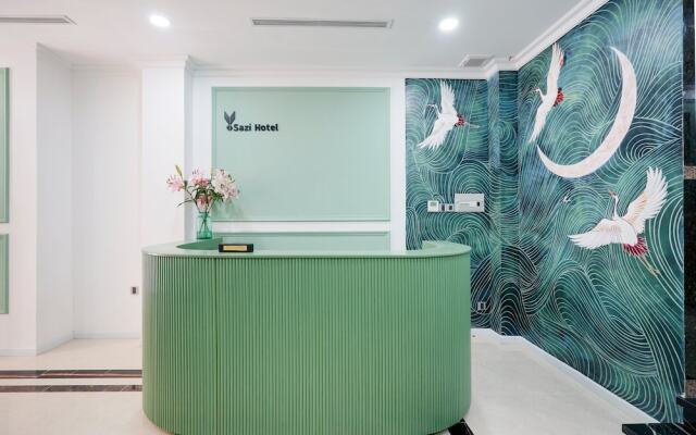 Sazi Hotel - Bui Thi Xuan