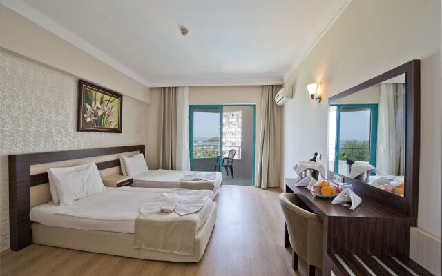 Pyxis Point Hotel - All Inclusive