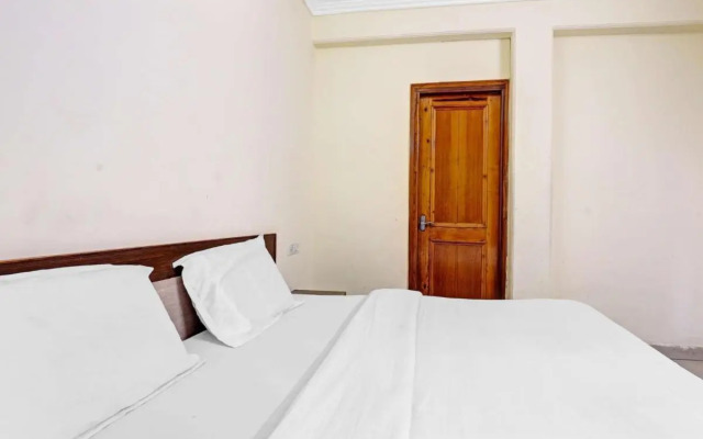 OYO 84081 Hotel Suhani Katra