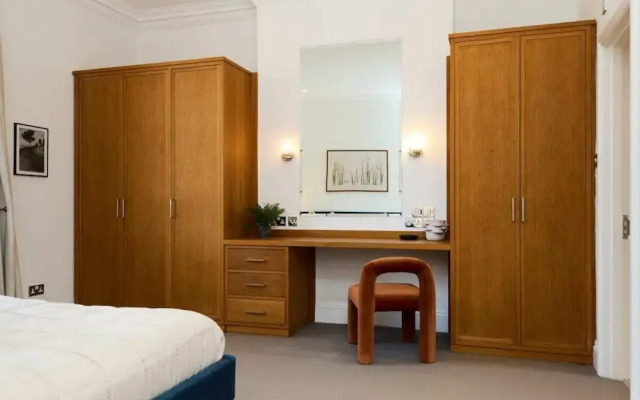 The Hampstead Getaway - Charming 5bdr Home With Conservatory