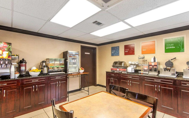 Best Western Plus Magnolia Inn & Suites