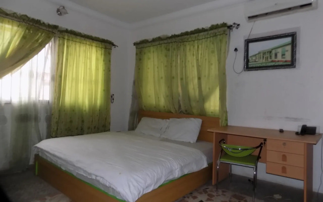 Royal Green Guest House