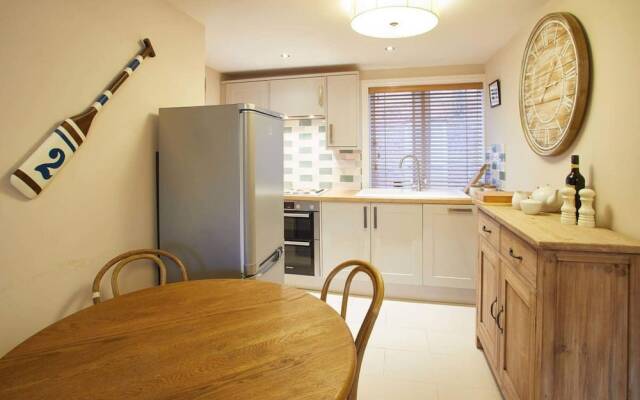 Host Stay Spyglass 1708